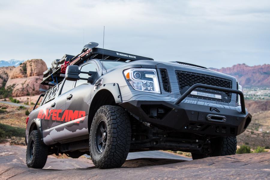  Nissan Titan XD PRO-4X Project Basecamp 2017 года  (фото 19 из 28)